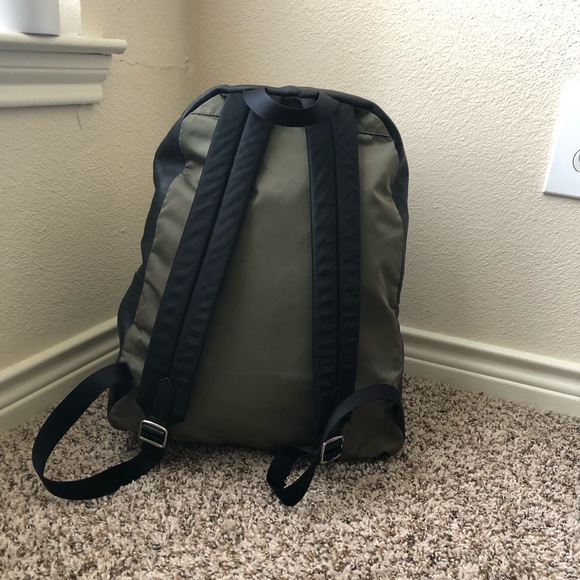 Coach Classic Leather Backpack - Picture 4 of 6